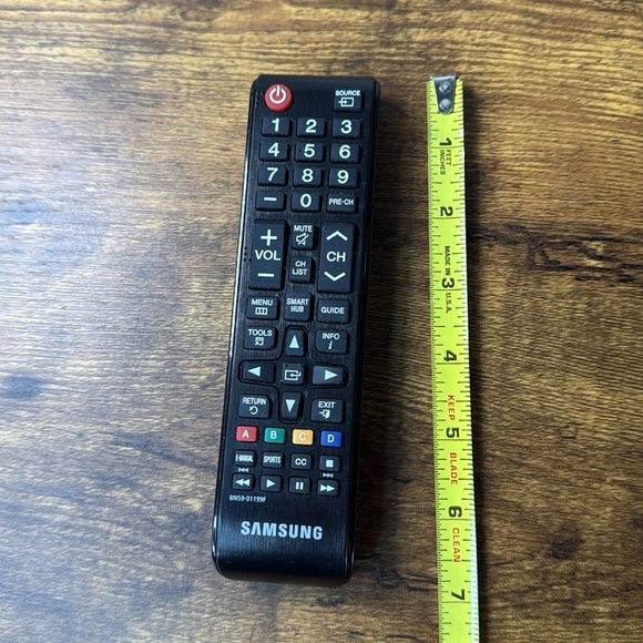 Samsung Black TV Remote - Picture 4 of 5